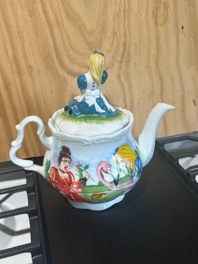 Alice in Wonderland Porcelain Teapot with Figurine Lid